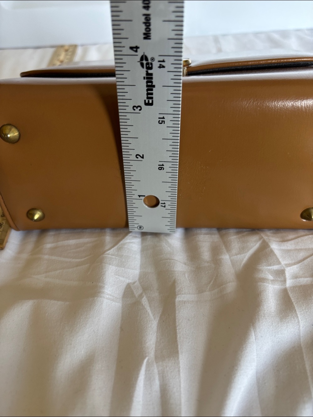 Classic Vintage Top-Handle Women's Bag in Cognac Brown - Picture 12 of 13